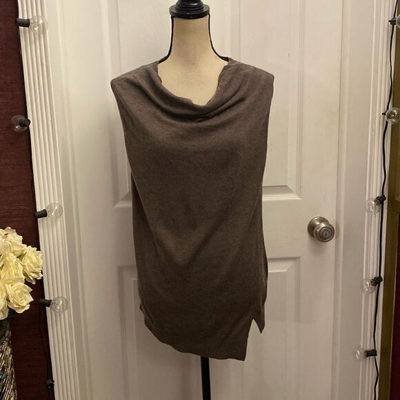 Brochu Walker cowl neck sleeveless sweater , L
